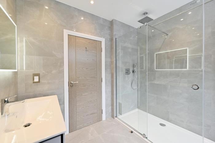 Deluxe Mayfair Luxury Apartment London Exteriör bild